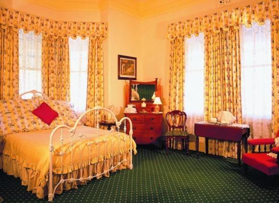 Bed and Breakfast Ormiston House Strahan Zimmer foto